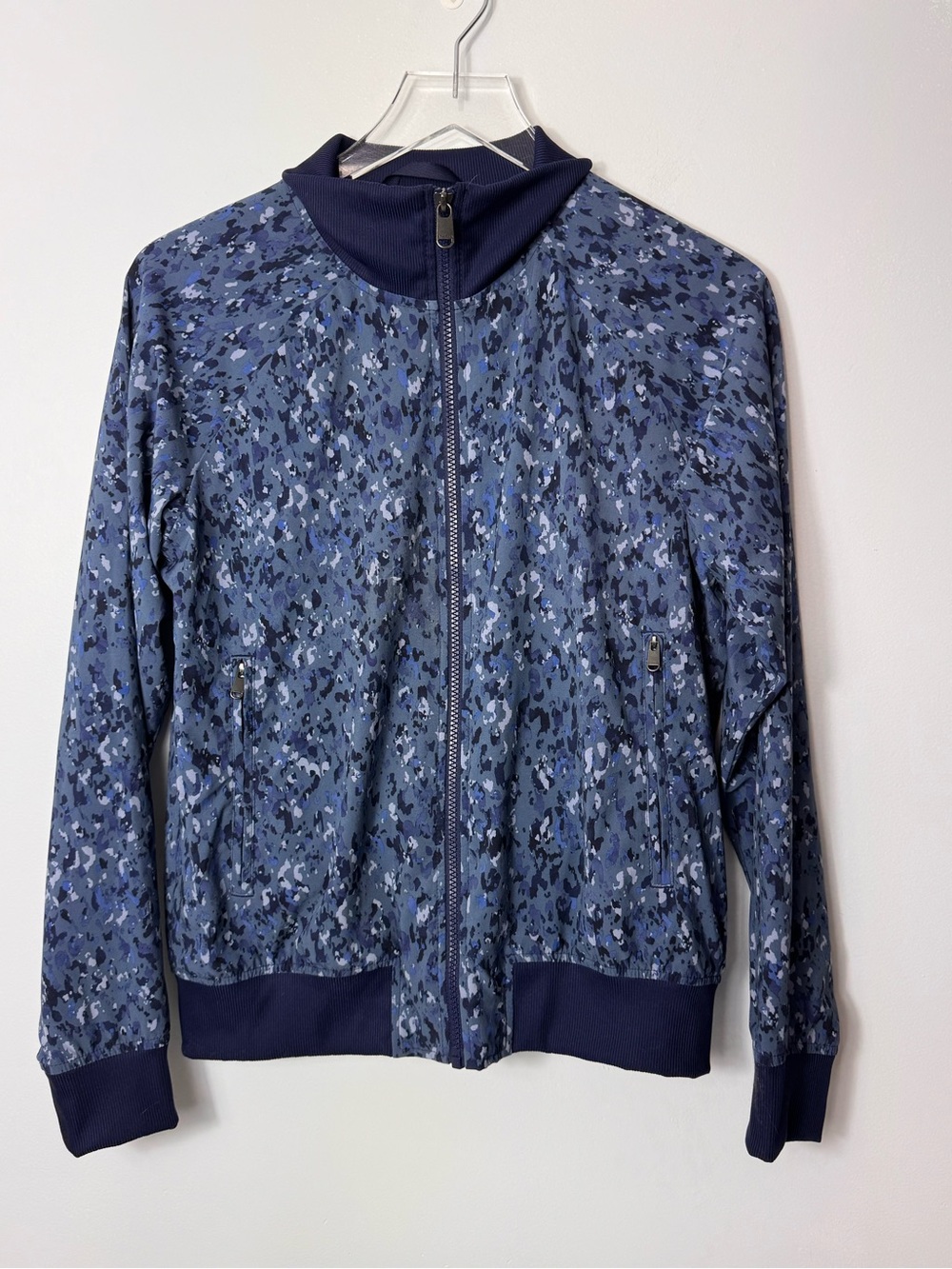 Athleta blue print full zip bomer style jacket size small 2246